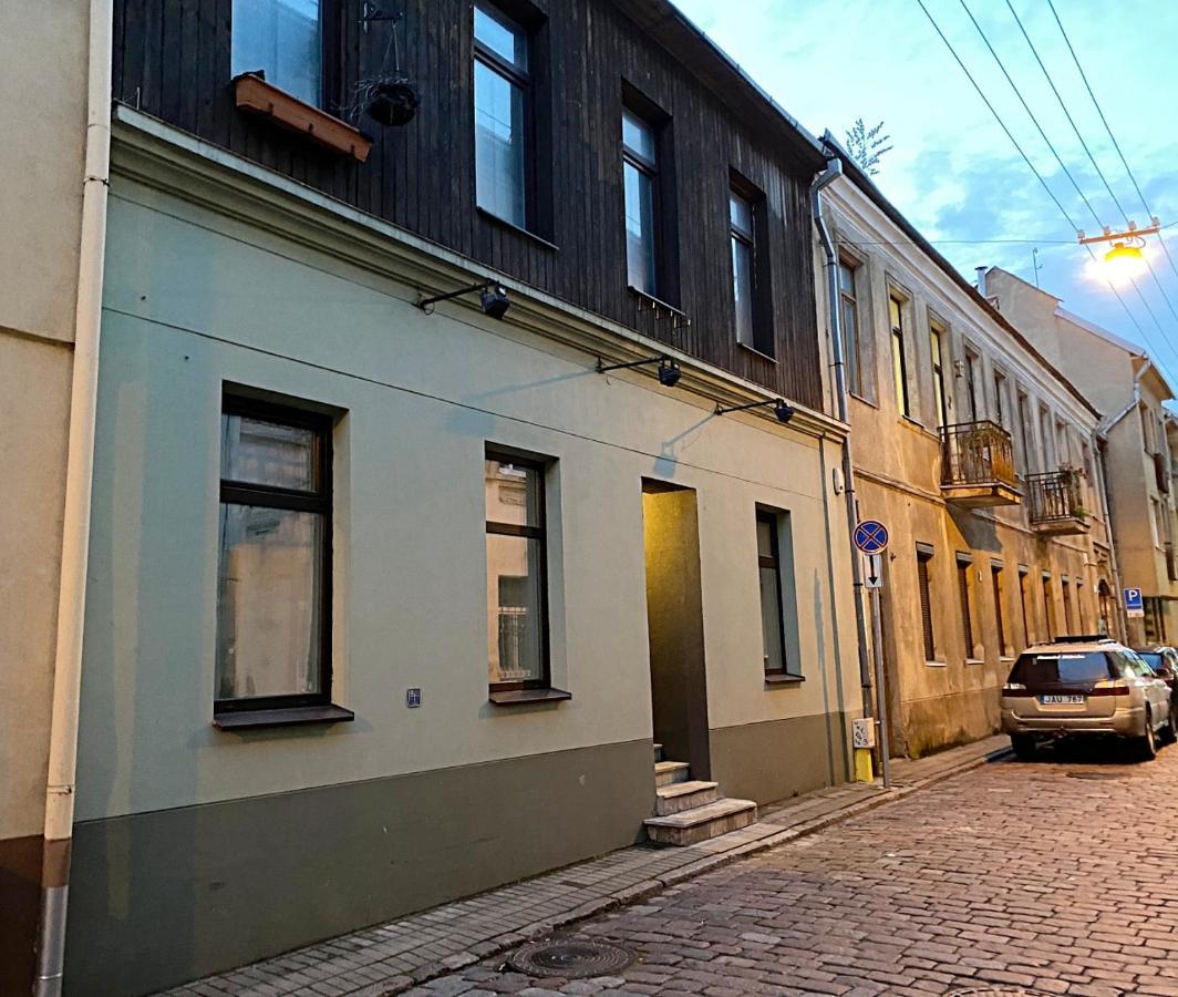 Minimalist Studio Old Town Apartments By Hostlovers Kaunas Bagian luar foto